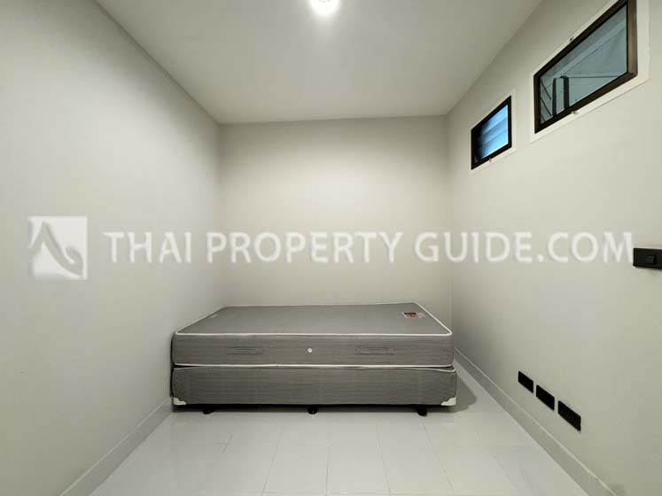 Apartment in Sathorn 